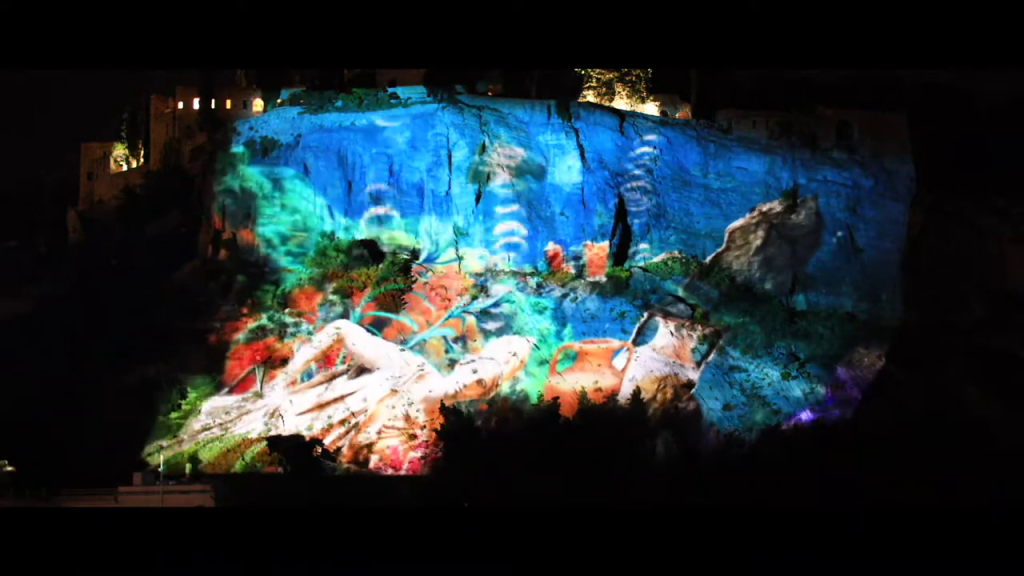 Projection sur les falaises de Cassis